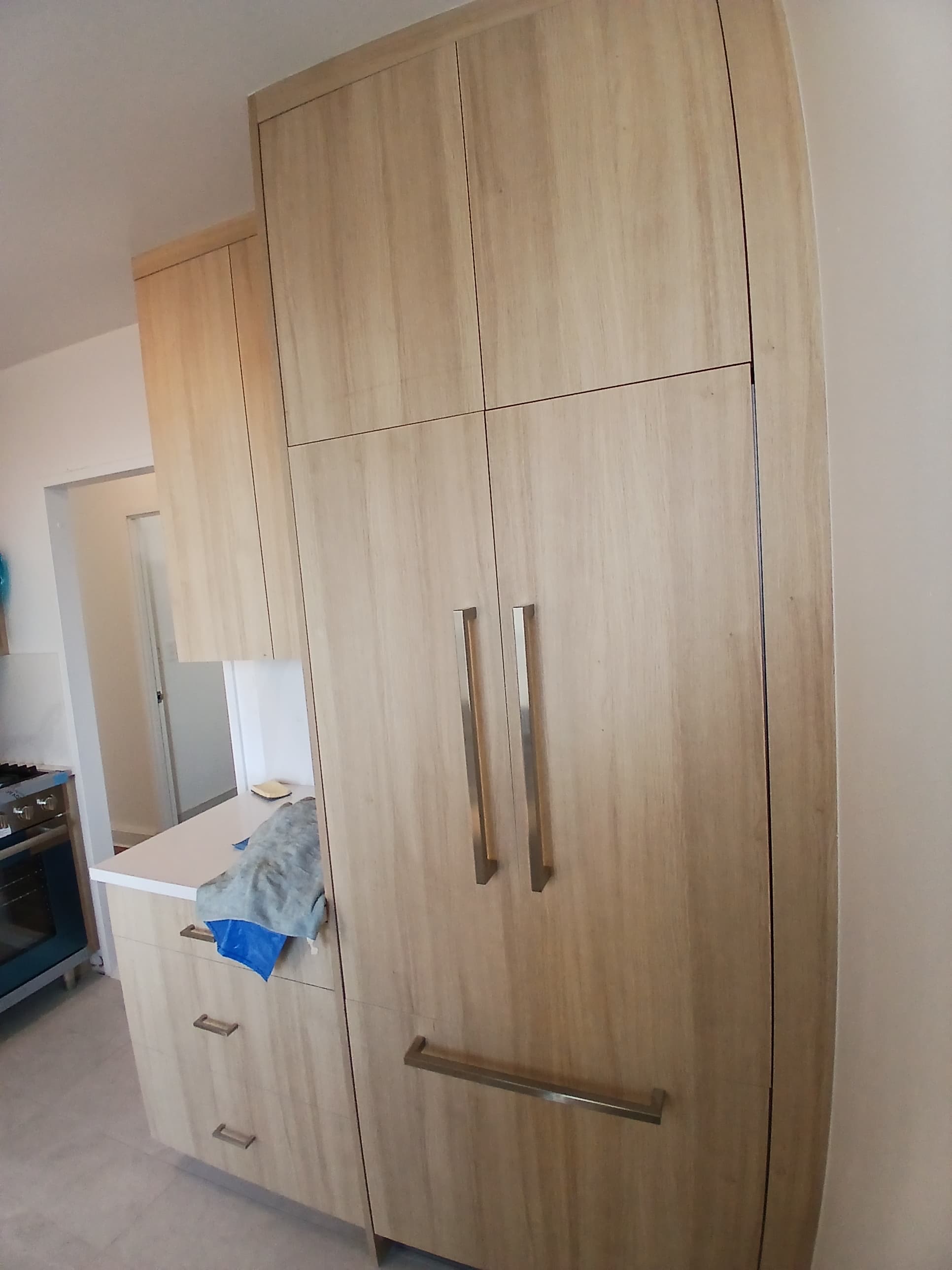 Wood cabinet tower detail